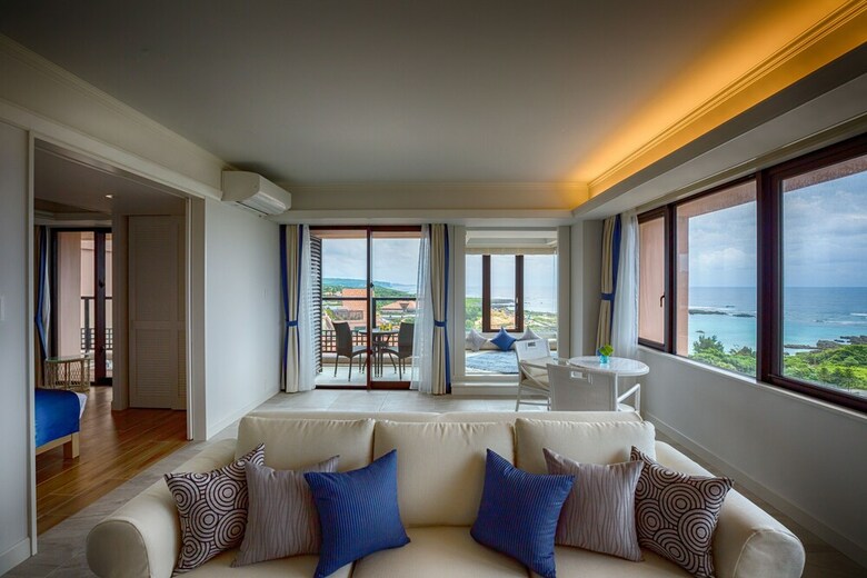 Hotel Shigira Mirage