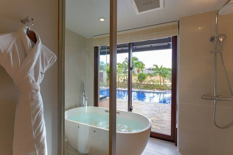 Hotel Shigira Mirage