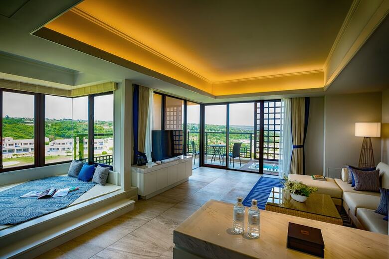 Hotel Shigira Mirage