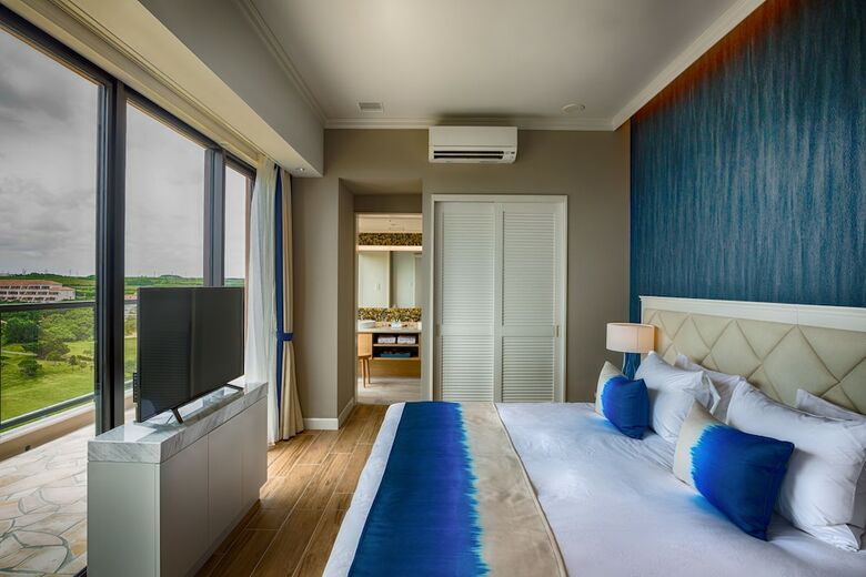 Hotel Shigira Mirage