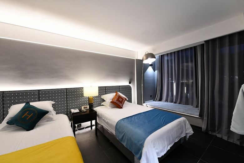 Hotel Dreamhouse