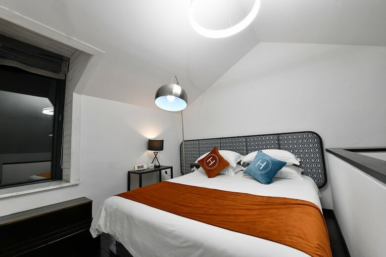 Hotel Dreamhouse