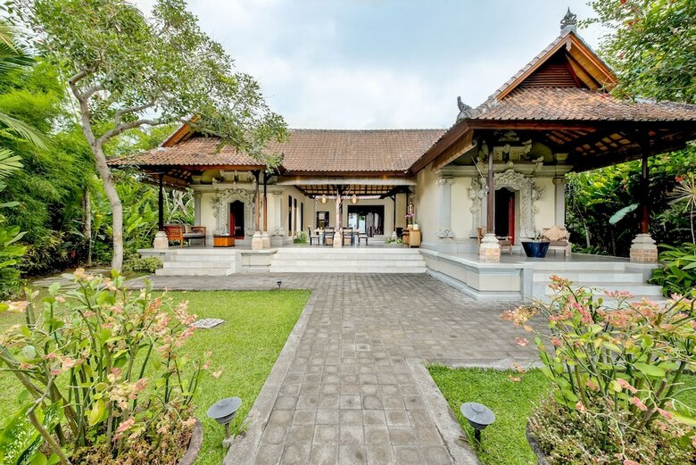 Villa Cemadik