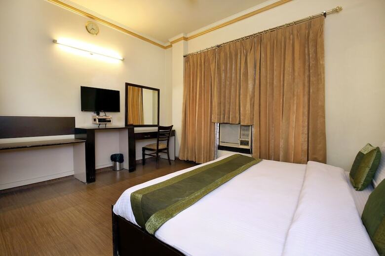 Hotel Oyo 139 Hanh Long