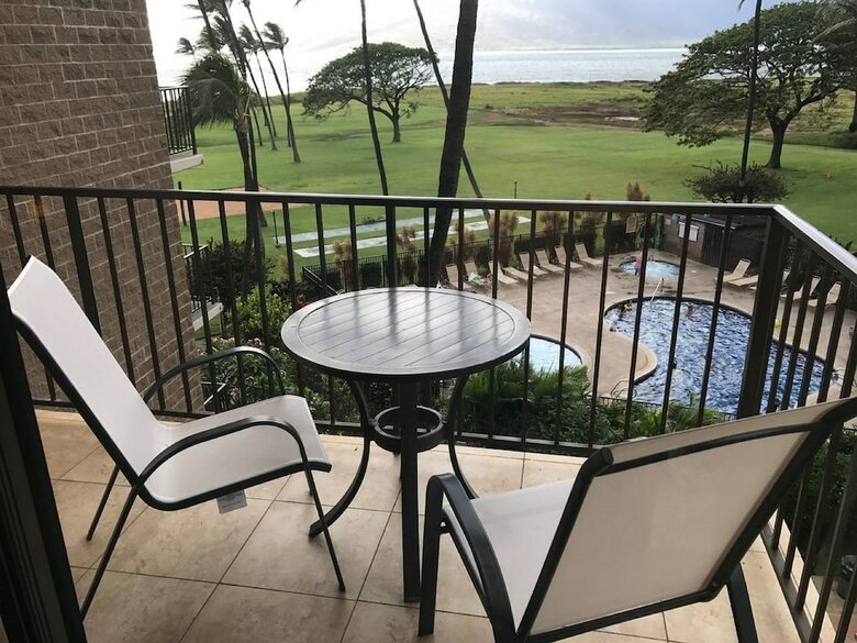 Kauhale Makai 430 - One Bedroom Condo