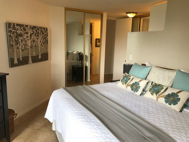 Kauhale Makai 430 - One Bedroom Condo