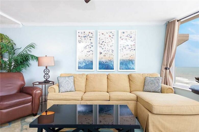 Shores Club 1104 - Two Bedroom Condo