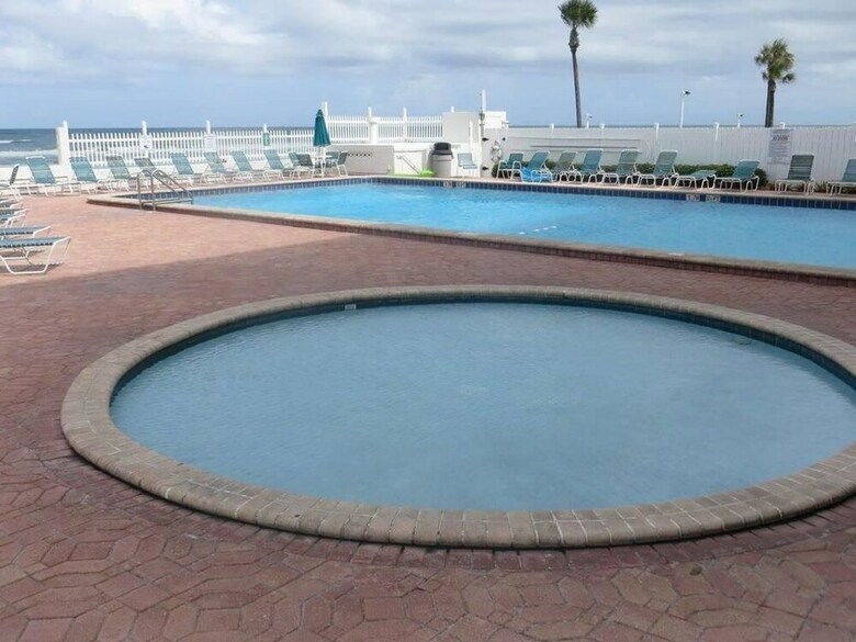 Ocean Jewel 408 - One Bedroom Condo