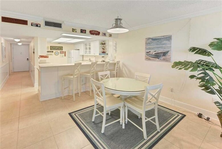 Captains Quarters 218 - Two Bedroom Condo