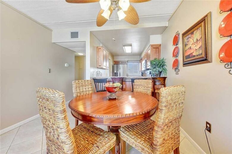 Surfside Condo 503 - Two Bedroom Condo