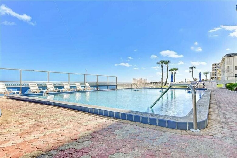 Surfside Condo 503 - Two Bedroom Condo