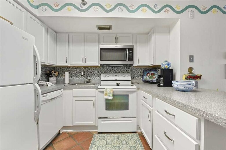 Jacksonville Beachdrifter 403 - Two Bedroom Condo