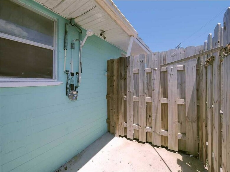 Surf 77 - Three Bedroom Home