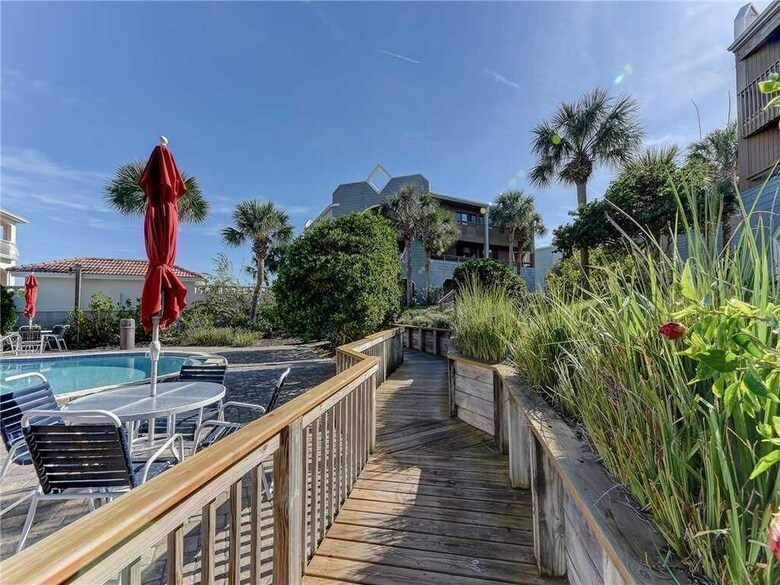 Hibiscus 302d - Three Bedroom Condo