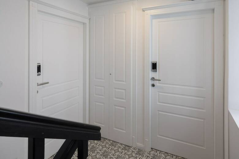 Hotel Le Premier Rooms