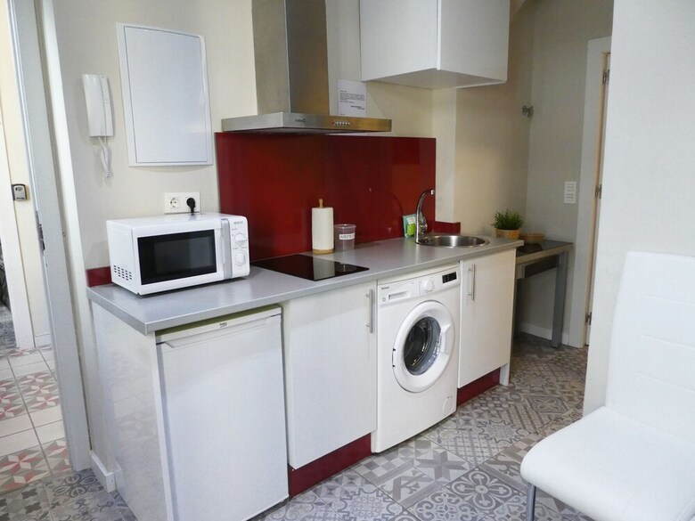 Apartamentos Mesones 18 3000