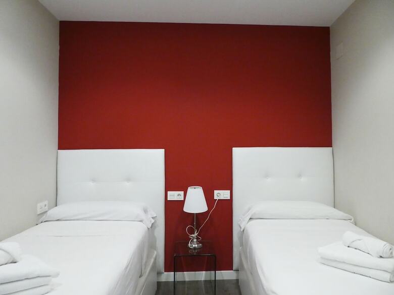 Apartamentos Mesones 18 3000