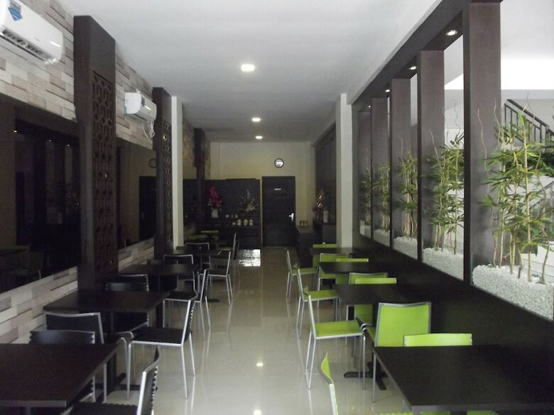 Manado Inn Hotel