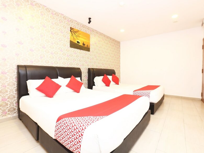 Oyo 718 Mr J Hotel Wakaf Che Yeh 1