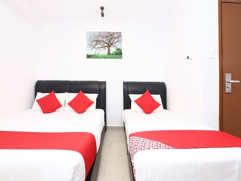 Oyo 718 Mr J Hotel Wakaf Che Yeh 1