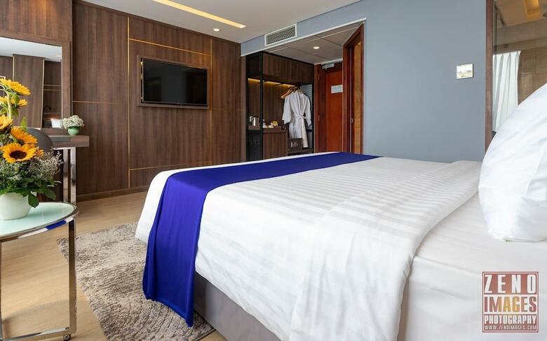 Truong Hotel
