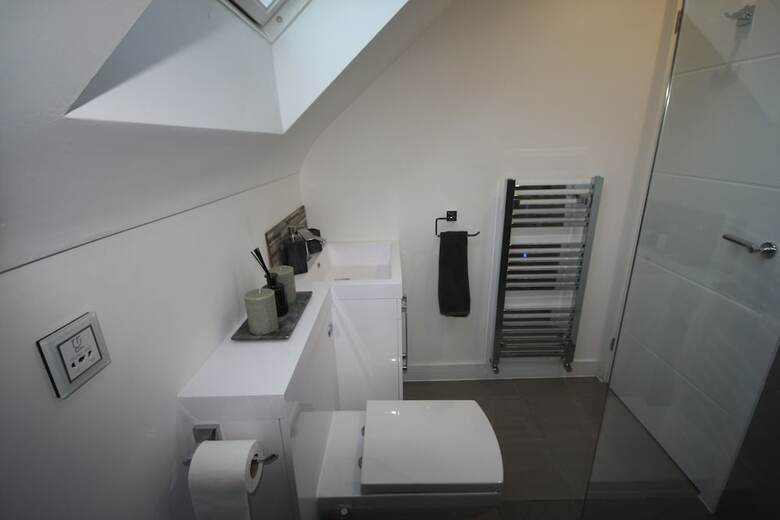 Four Corners Holiday Home With Hot Tub & Sauna