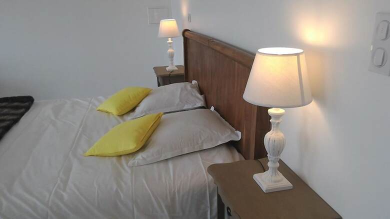Bed & Breakfast Les Chambres de La Nouvelle Ali�nor