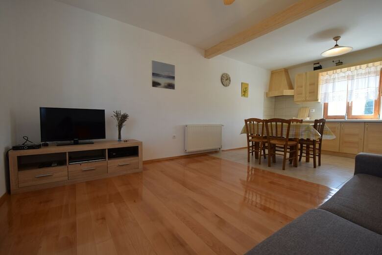 Apartment Stela