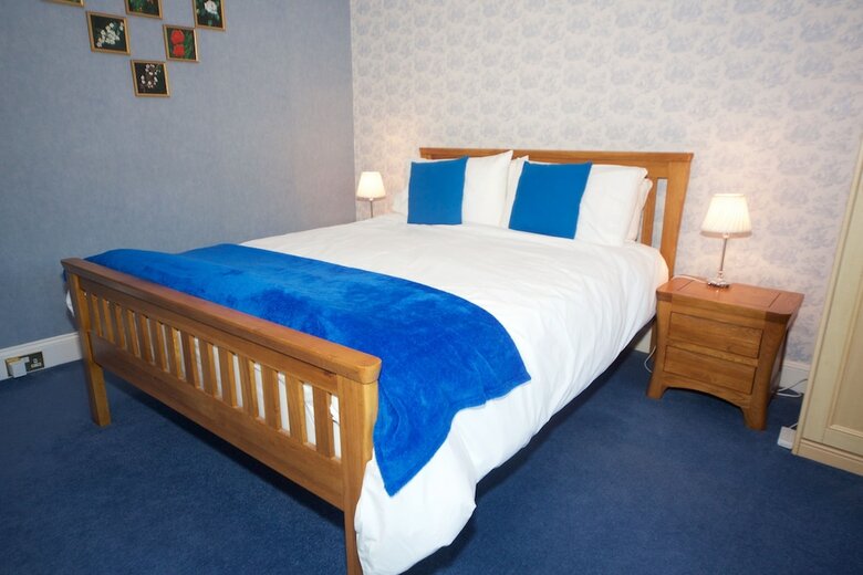 Lochwood House B&B And Self Catering