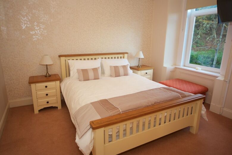 Lochwood House B&B And Self Catering