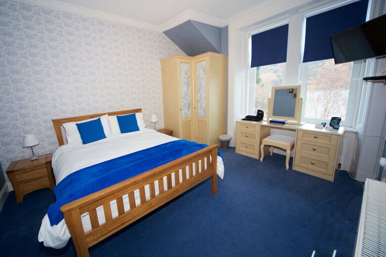 Lochwood House B&B And Self Catering