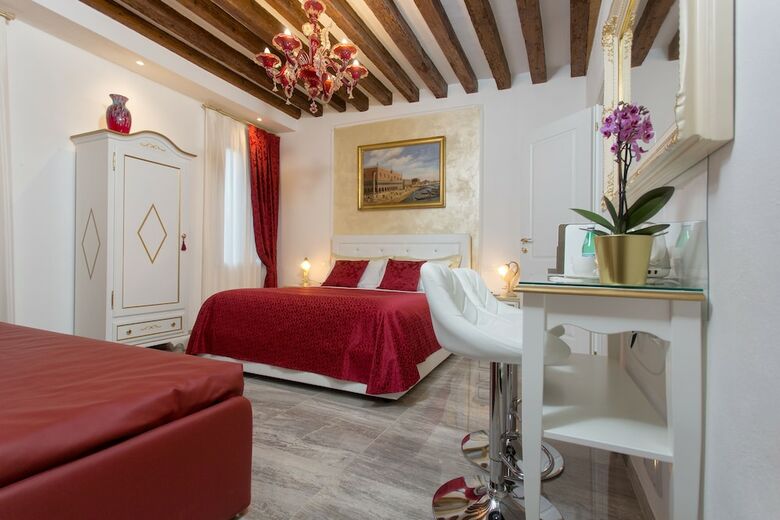 Hotel C� Patron