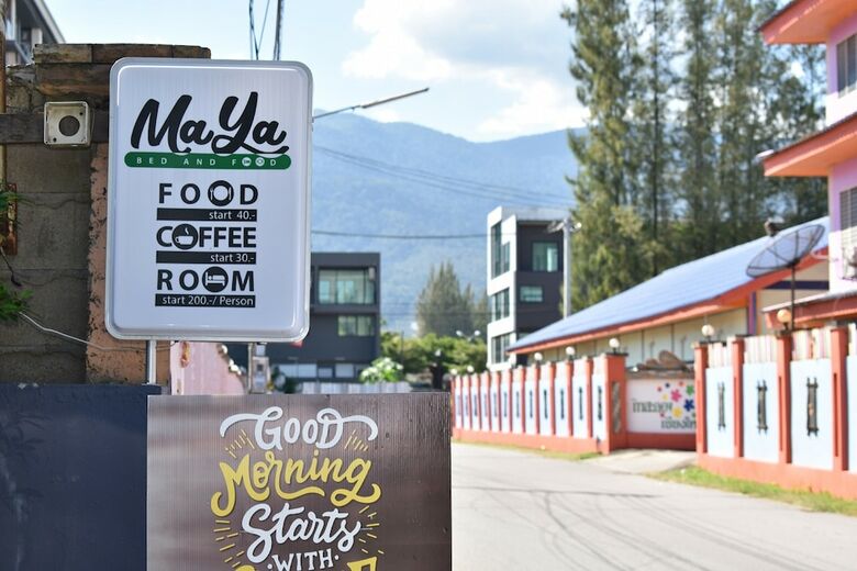 Hotel Maya Bed And Food Hostel