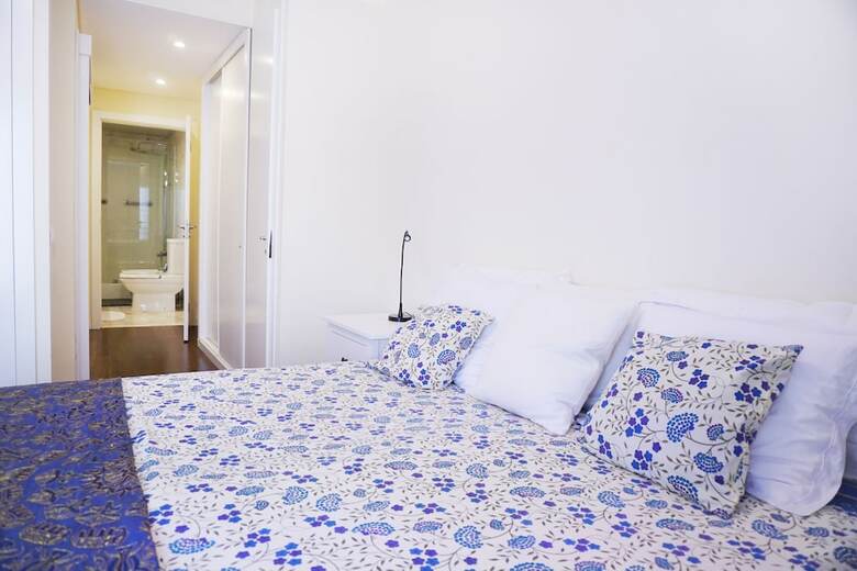 The Bonsai Apartment At Glamorous Chiado