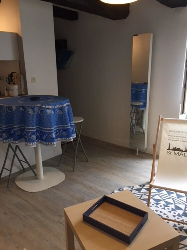 Apartamento Studio In Saint-malo, With Enclosed Garden