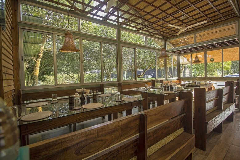 Hotel Oyo 24391 Resort Gorumara Nest