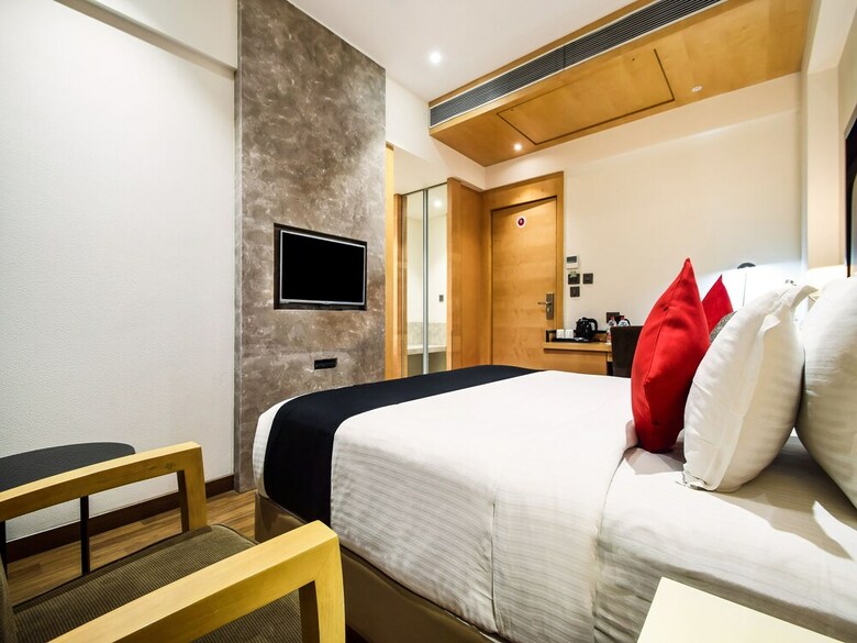 Hotel Capital O 26805 Varju Villa