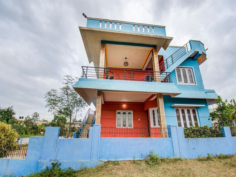 Hotel Oyo 24697 Home Charming Stay Kushalnagar