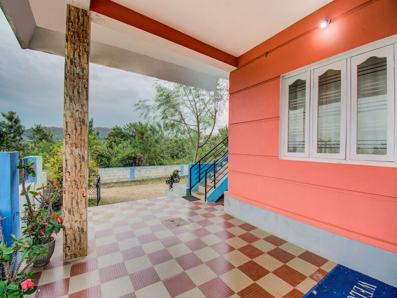 Hotel Oyo 24697 Home Charming Stay Kushalnagar
