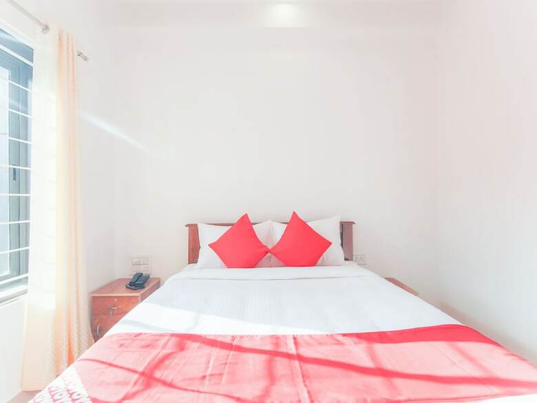 Hotel Oyo 26769 Vijaya Comfort Inn