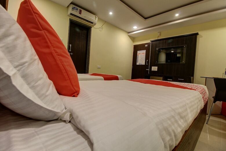 Oyo 23051 Hotel Surya Yatri Niwas