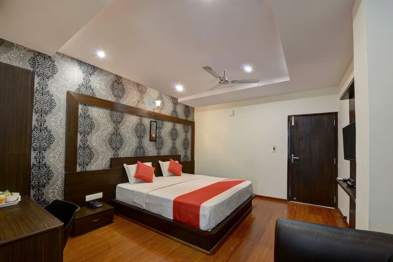 Oyo 22861 Hotel Samanvi International