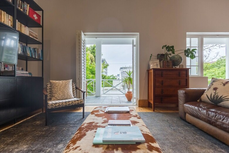 Sydney Green Point Villa