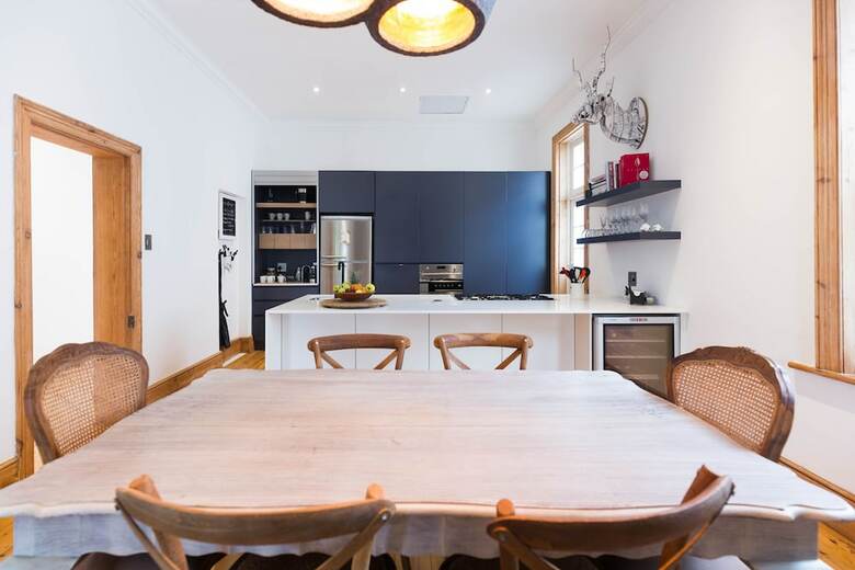 Sydney Green Point Villa