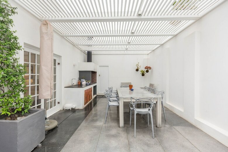 Sydney Green Point Villa