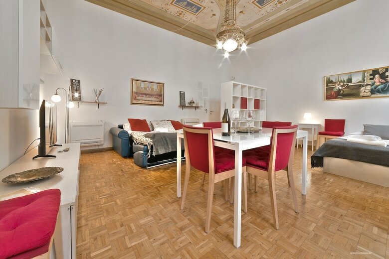 Wine Apartments Florence Pinot