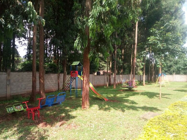 Bed & Breakfast Forest Breeze Gardens