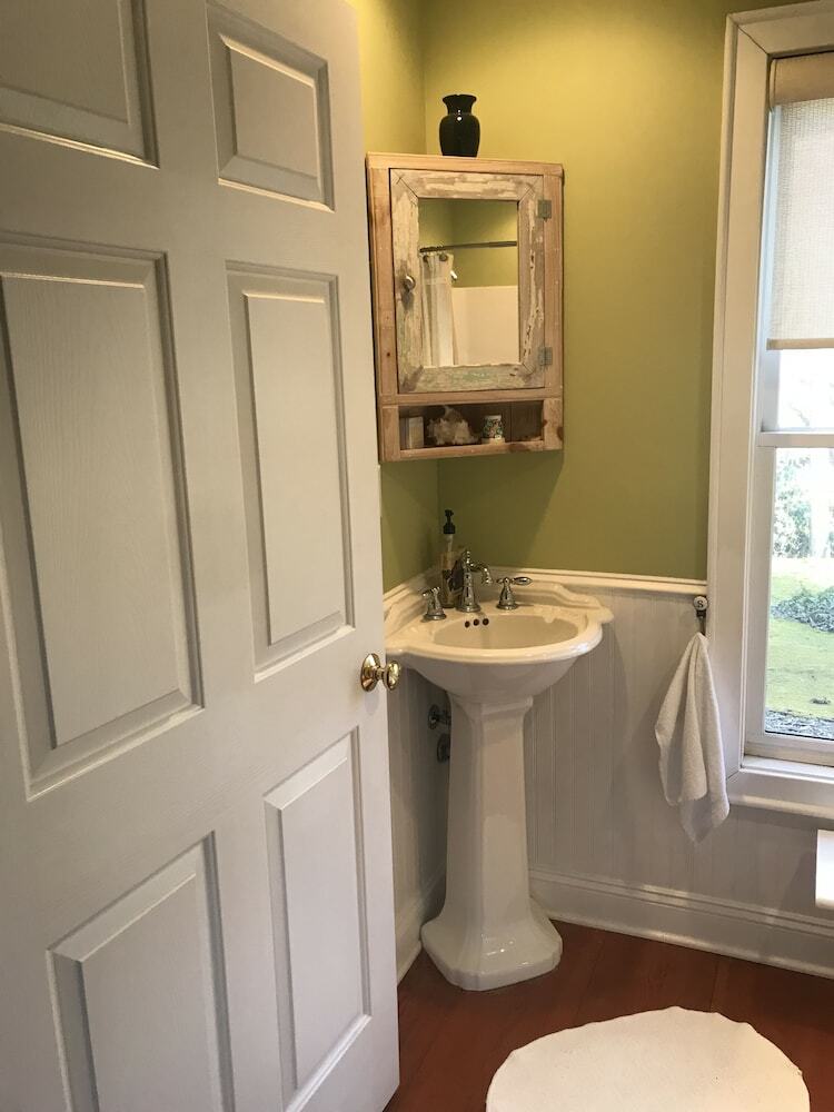 Bed & Breakfast Azalea Private Wellness Retreat Bnb