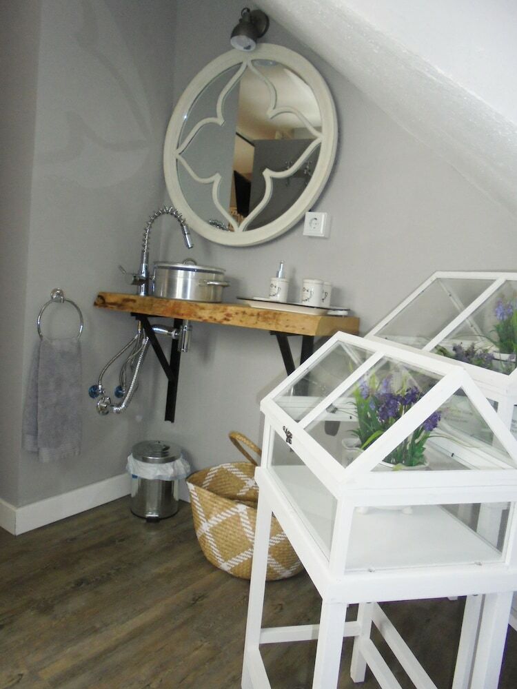 Hostal Tak