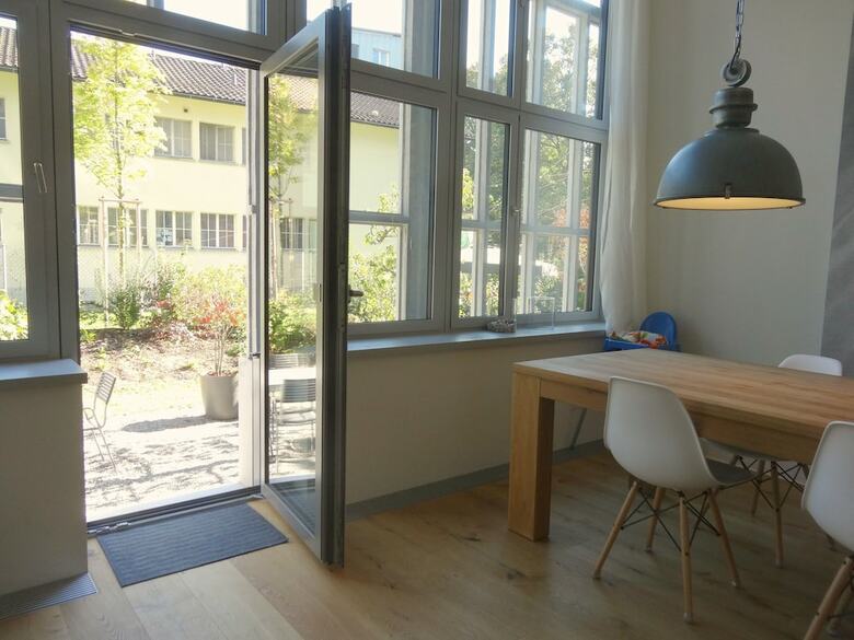 Apartamentos Airhosted - Zurich Vacation Home Rentals